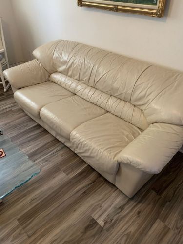 Click to view full screen Beige Vinyl & Leather Finish photo review