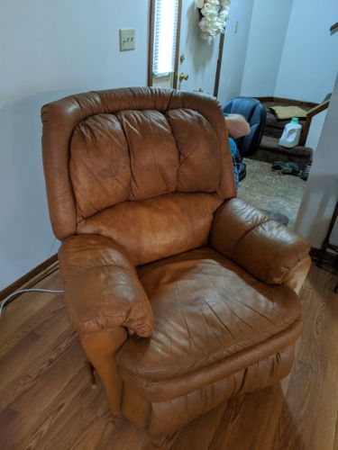 Click to view full screen Cognac Vinyl & Leather Finish photo review